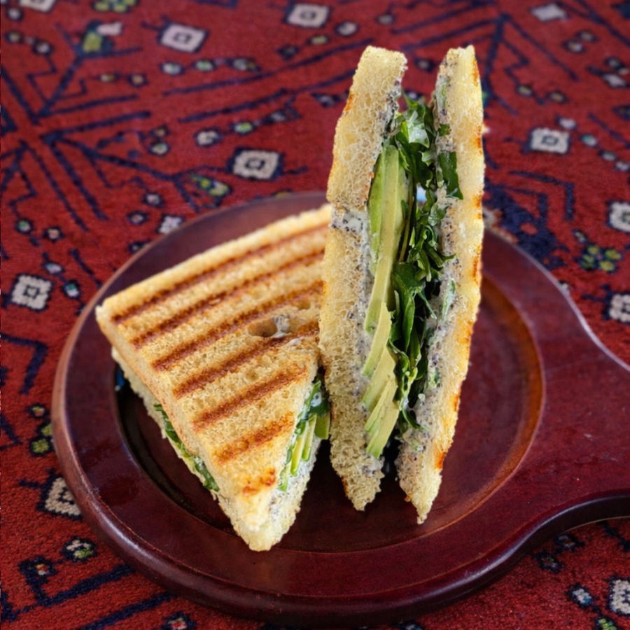 توست جبن كريمي بالزعتر |